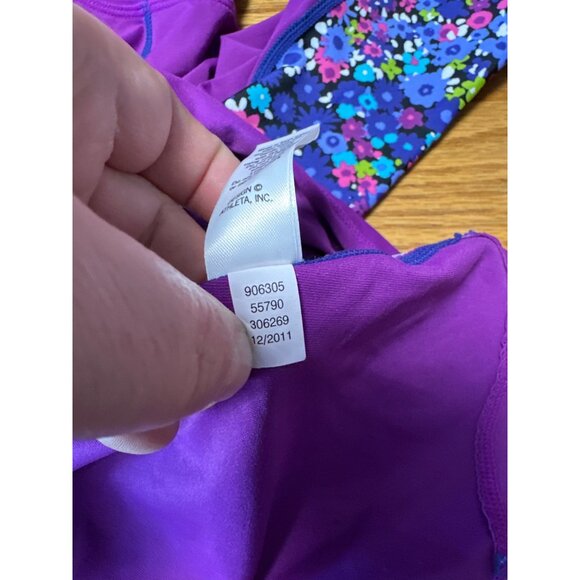 Athleta Mock Neck Long Sleeve Purple Floral Trestle Rashguard SizeM - Picture 9 of 10